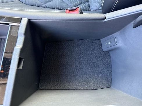 New 2025 Volkswagen Atlas SEL Premium R-Line image 29