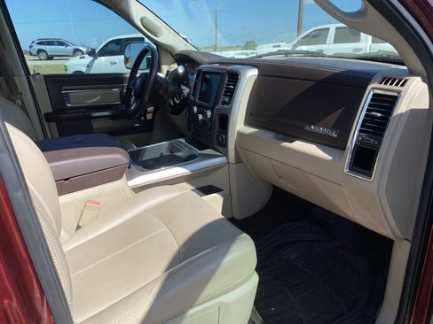 Used 2018 RAM 2500 Laramie image 3