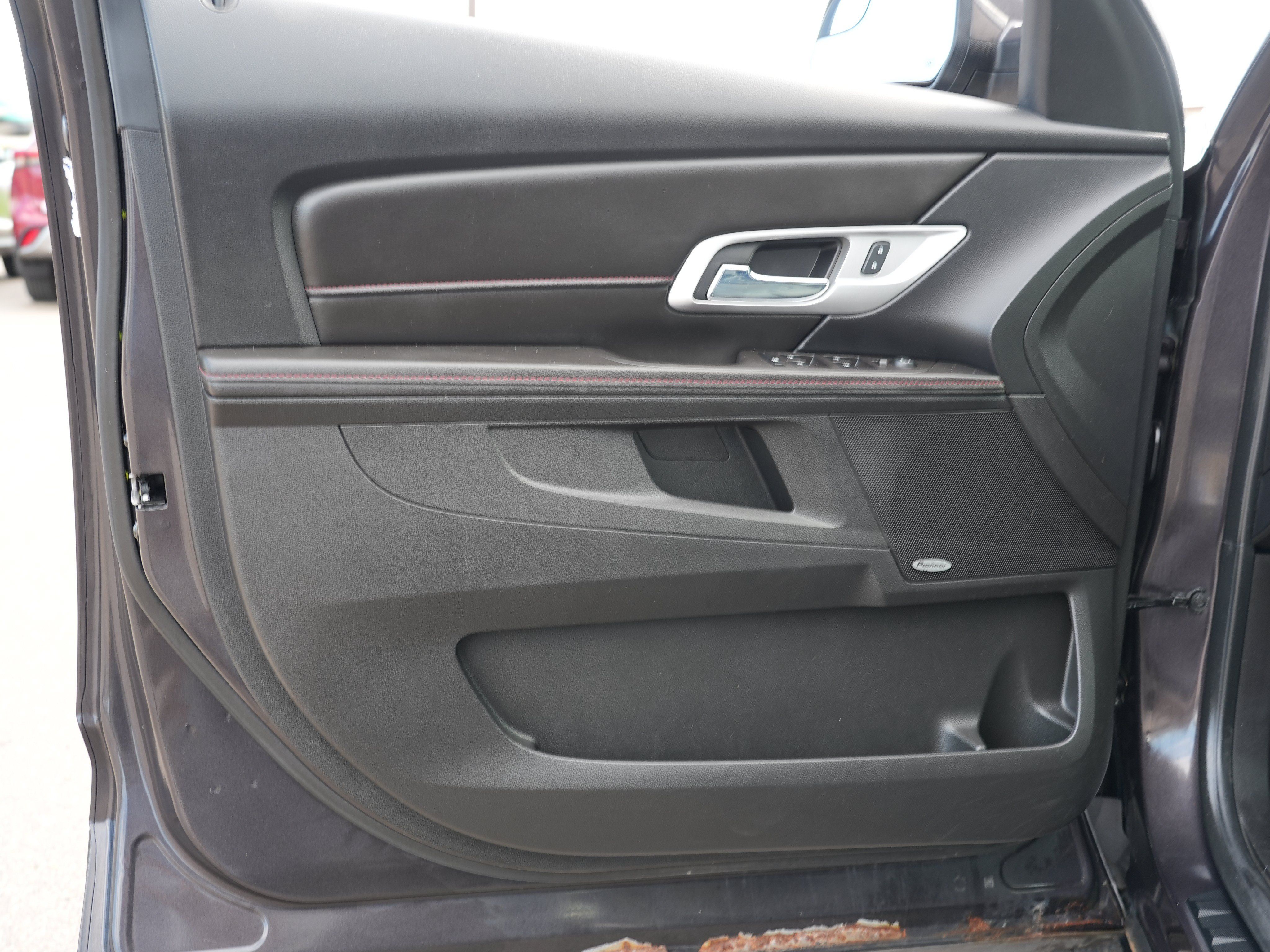 Used 2014 GMC Terrain SLT AWD/4WD image 14