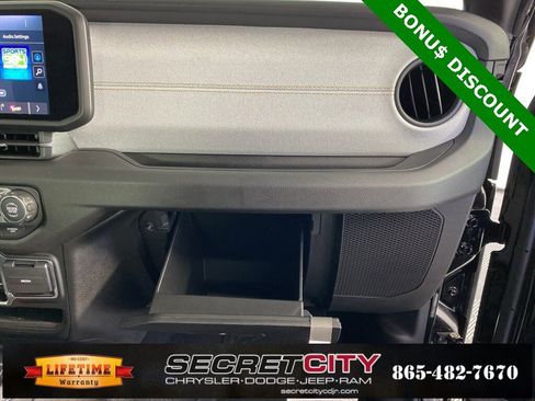 New 2026 Jeep Wrangler Unlimited Sport image 30