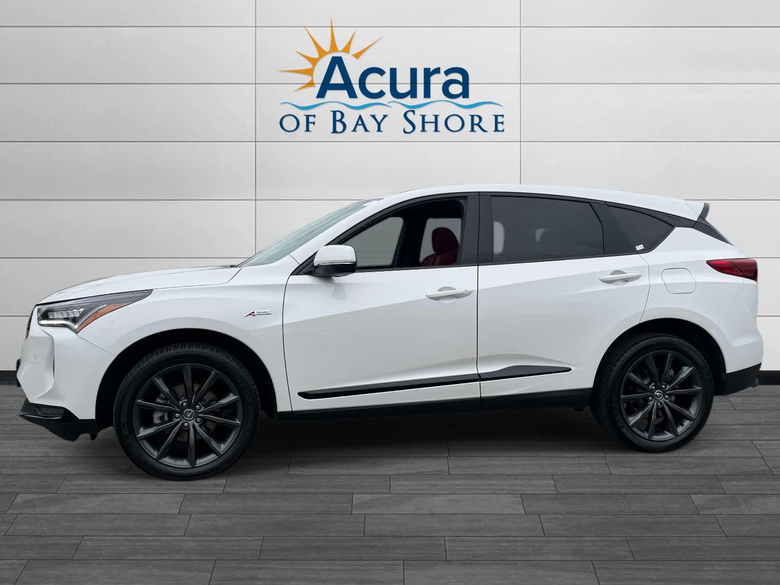 Used 2025 Acura RDX w/ Advance Package AWD/4WD image 4
