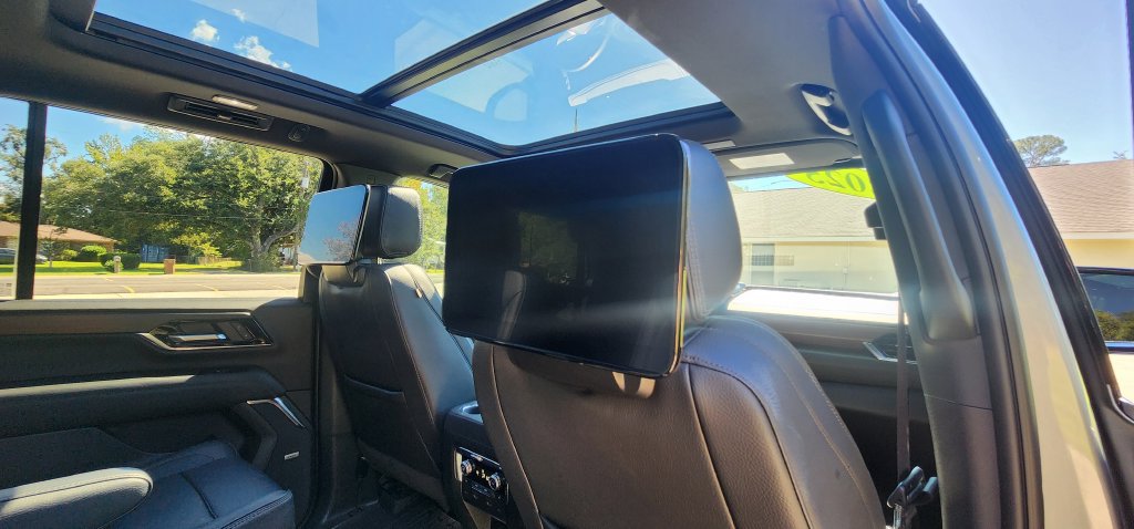 Used 2025 GMC Yukon Denali w/ Denali Reserve Package AWD/4WD image 33