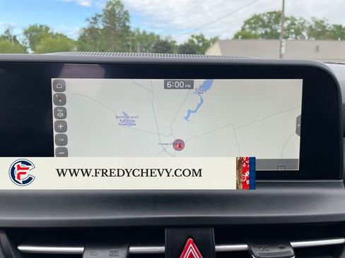 Used 2024 Kia Seltos EX AWD/4WD image 19