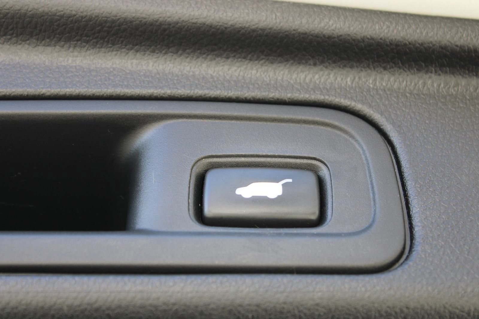 Used 2018 Honda Pilot EX-L image 37