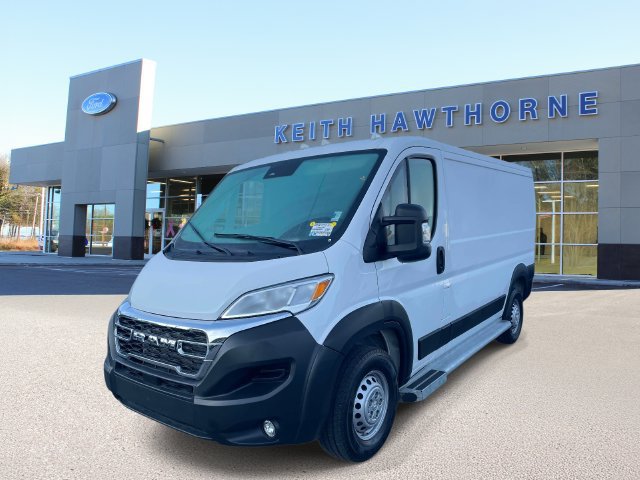 Used 2025 RAM ProMaster 2500 w/ U-Haul Equipment Group FWD image 3