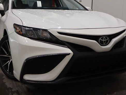 Used 2023 Toyota Camry SE image 45