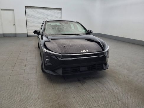 Used 2025 Kia K4 FWD image 14