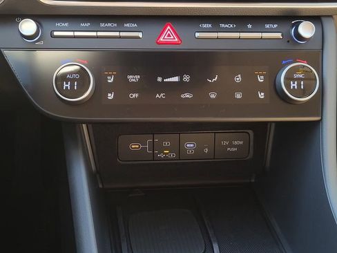 New 2026 Hyundai Sonata Limited image 18