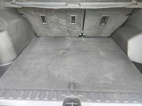 Used 2023 Chevrolet Equinox LS image 24