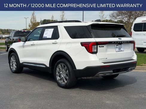 Certified 2025 Ford Explorer Active w/ Active Comfort Package image 5