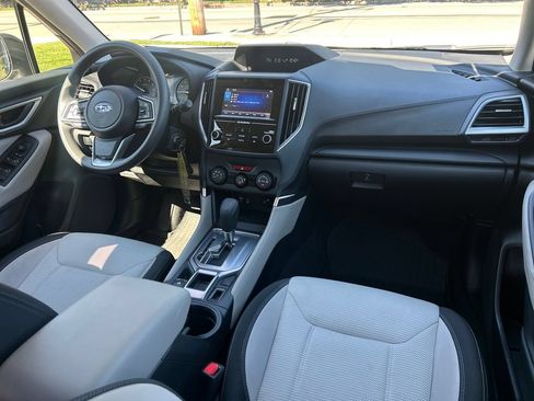 Used 2024 Subaru Forester AWD/4WD image 31