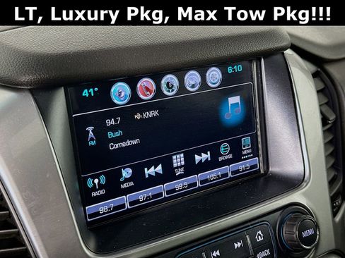 Used 2018 Chevrolet Suburban LT image 16