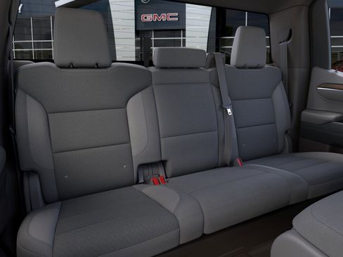 New 2026 GMC Sierra 1500 SLE image 17