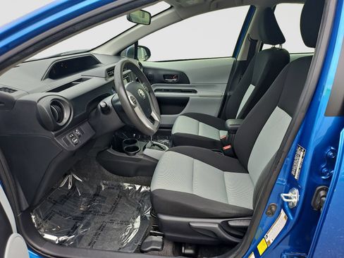 Used 2014 Toyota Prius C Three FWD image 20