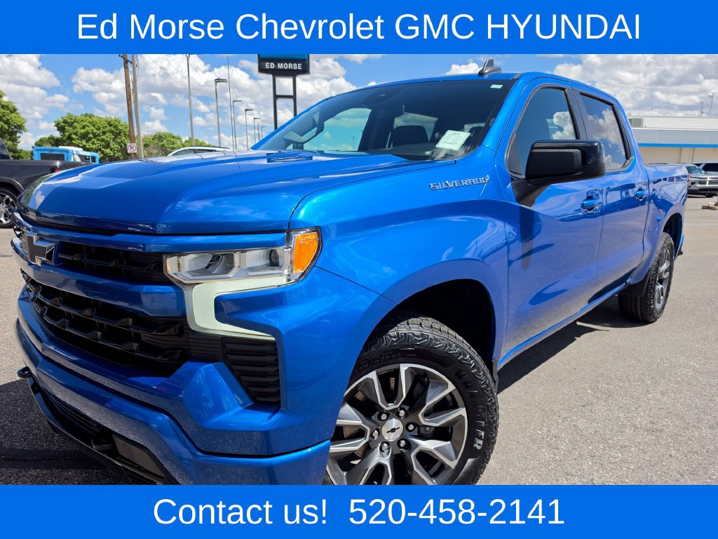 Used 2022 Chevrolet Silverado 1500 RST RWD image 2