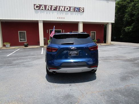 Used 2023 Chevrolet Blazer LT w/ Convenience Package FWD image 3