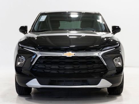 Used 2025 Chevrolet Blazer LT image 5