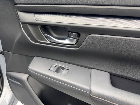 Used 2025 Honda CR-V Sport image 50