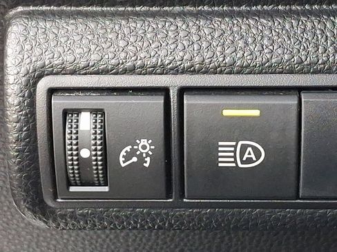 Certified 2022 Toyota Corolla SE image 24