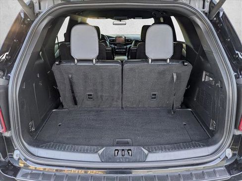 Used 2022 Ford Explorer ST w/ ST Street Pack image 6