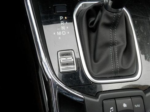 Used 2020 MAZDA CX-9 Touring AWD/4WD image 29