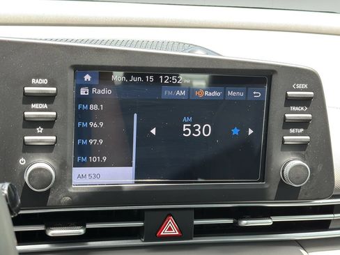 Certified 2025 Hyundai Elantra Sport FWD image 26