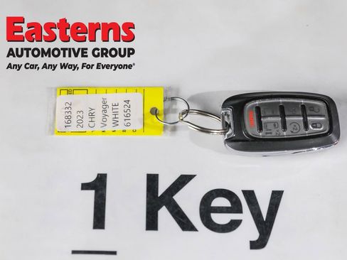 Used 2023 Chrysler Voyager LX image 24