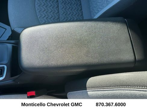 Used 2023 Chevrolet Equinox LT image 15