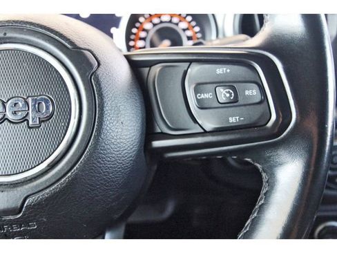 Used 2020 Jeep Wrangler Unlimited Sport S AWD/4WD image 19