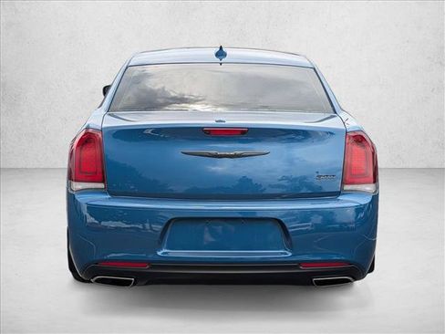 Used 2023 Chrysler 300 Touring w/ Sport Appearance Package RWD image 6