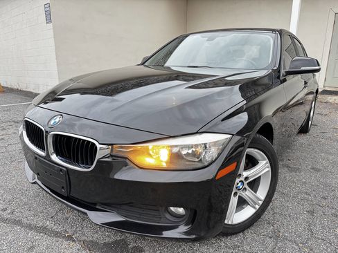 Used 2014 BMW 320i xDrive 320i xDrive AWD 4dr Sedan image 1