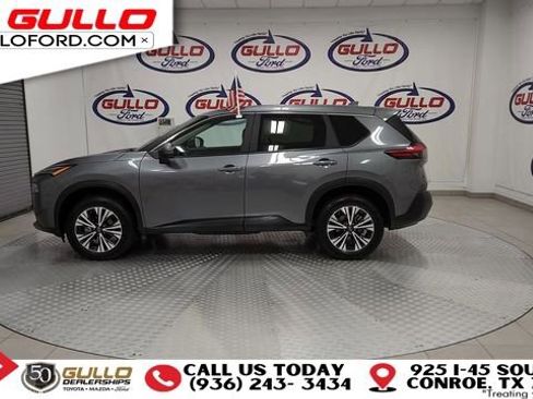 Used 2023 Nissan Rogue SV image 5
