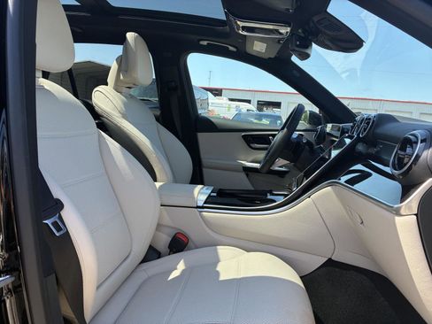 Certified 2026 Mercedes-Benz GLC 300 image 31