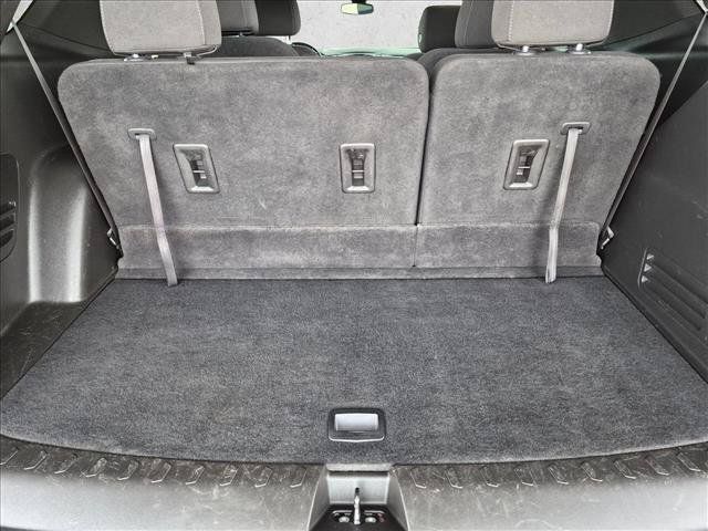Used 2023 Chevrolet Traverse LT w/ LPO, Cargo Package AWD/4WD image 6