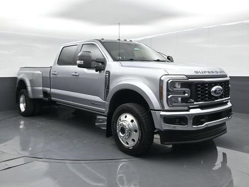 Certified 2024 Ford F450 Lariat w/ Lariat Ultimate Package AWD/4WD image 2