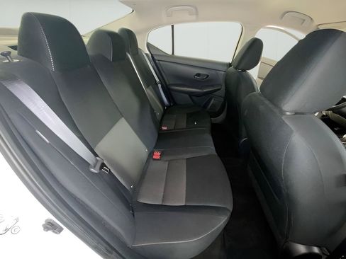 Used 2024 Nissan Sentra SV FWD image 32