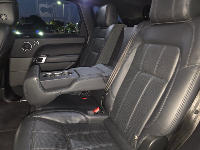 Used 2019 Land Rover Range Rover Sport HSE AWD/4WD image 7