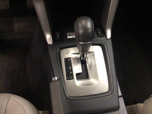 Used 2017 Subaru Forester 2.5i Limited AWD/4WD image 24