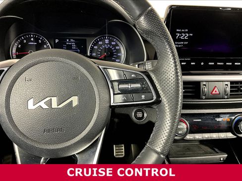 Used 2023 Kia Forte GT-Line w/ GT-Line Premium Package FWD image 11