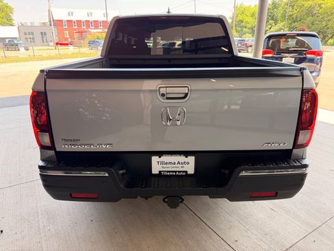 Used 2017 Honda Ridgeline RTL-E image 6