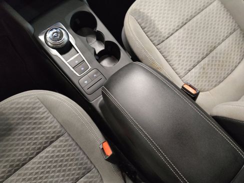 Used 2021 Ford Escape SE w/ Convenience Package FWD image 26