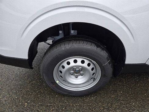 New 2026 Ford Maverick XL image 4