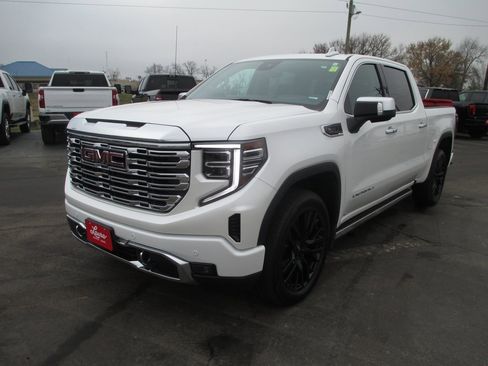 Certified 2023 GMC Sierra 1500 Denali image 10