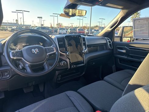 Certified 2024 RAM 2500 Big Horn w/ Sport Appearance Package image 18