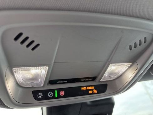 Used 2024 Chevrolet Malibu LT image 29