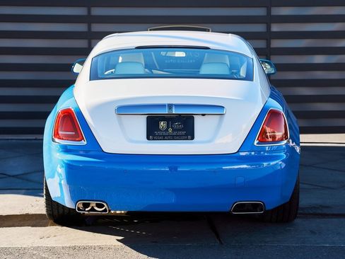 Used 2020 Rolls-Royce Wraith image 17