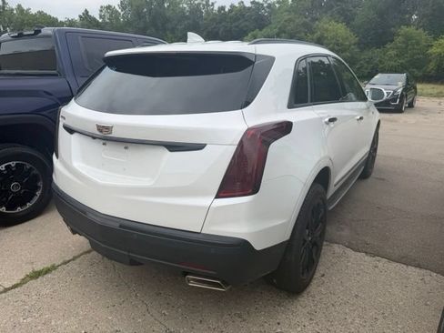 Used 2018 Cadillac XT5 Luxury w/ Trailering Package AWD/4WD image 4