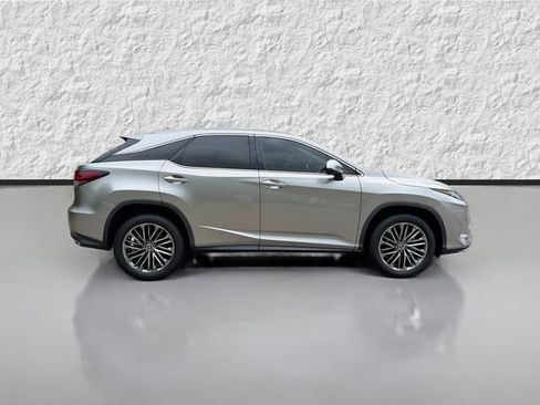 Used 2022 Lexus RX 350 FWD w/ Luxury Package image 2