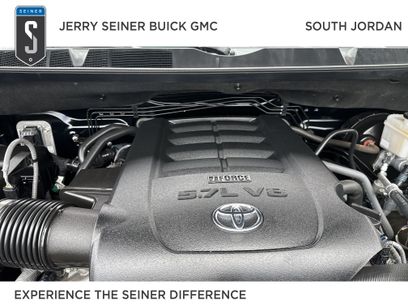 Used 2020 Toyota Tundra Limited w/ Limited Premium Package