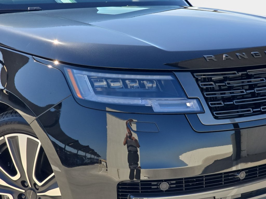 New 2026 Land Rover Range Rover SE AWD/4WD image 33